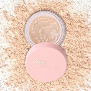 Basic Beauty Banana Setting Powder 4g BRAND NEW IN BOX